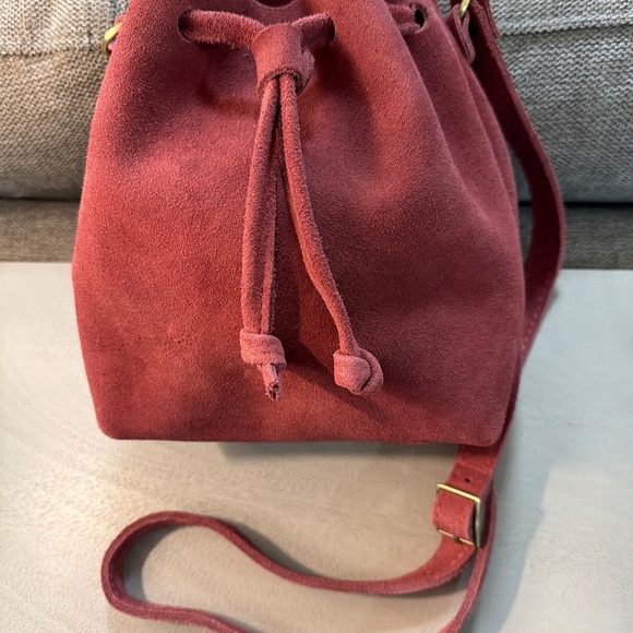 Portland Leather Goods Bucket Bag - Picture 1 of 5